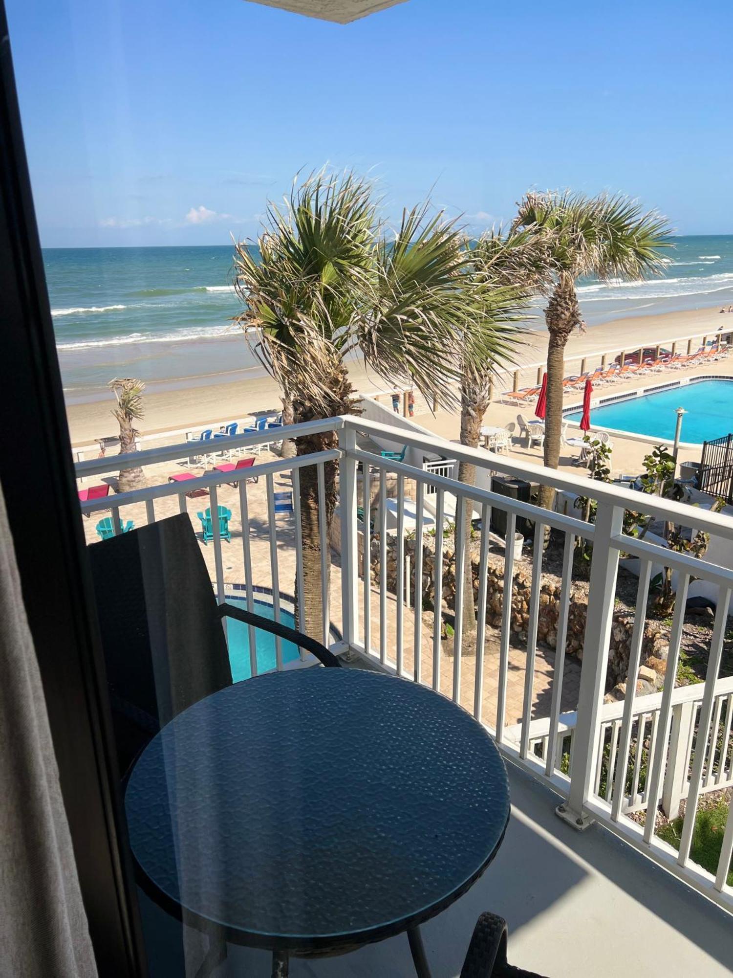 Flamingo Inn Beachfront - Daytona Beach Exteriör bild